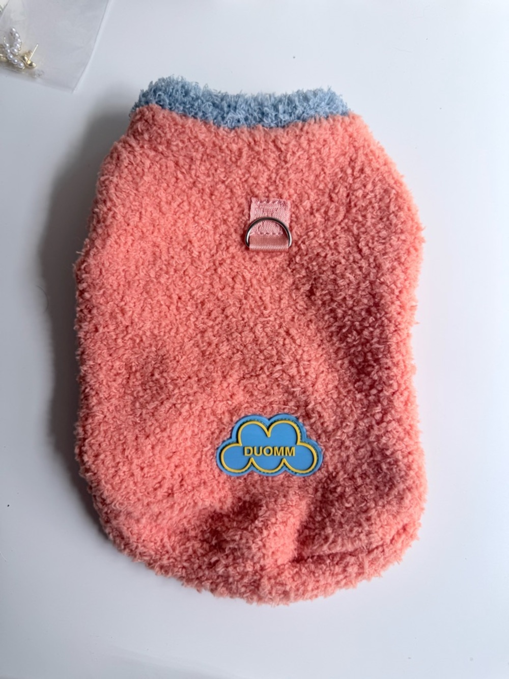 🐣5/$25-Fuzzy Orange Cat Sweater with Blue Trim